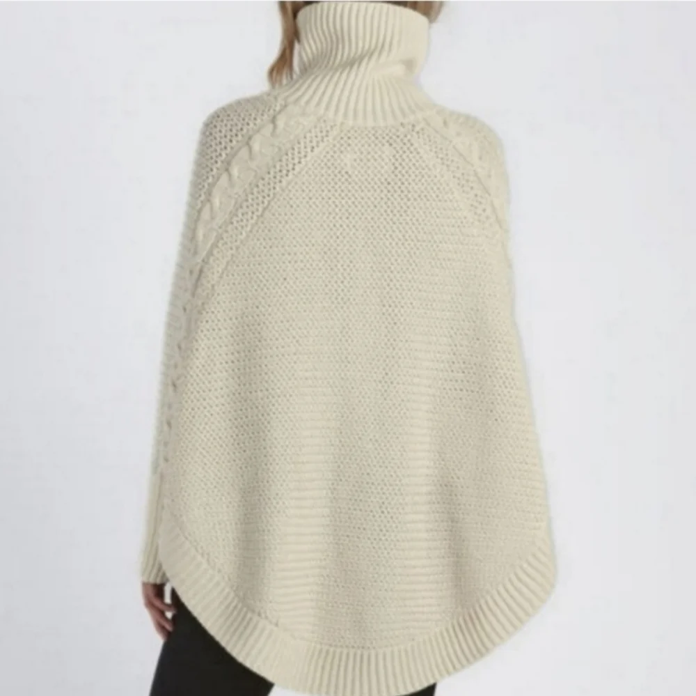 UGG Maribeth White Button Front Ribbed Cable Knit Wool Cape Cardigan Sweater